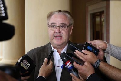 Gobernador e intendente insisten  en la reapertura del puente
