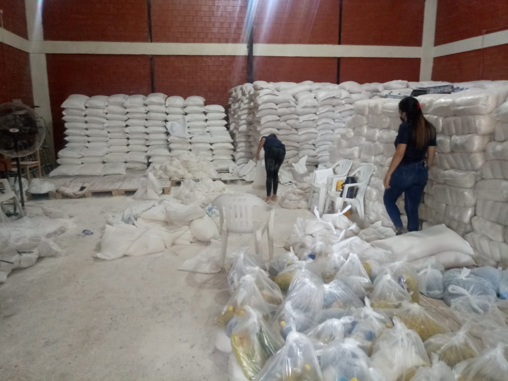Negociado en Gobernación: alimentos ni siquiera cuentan con las marcas