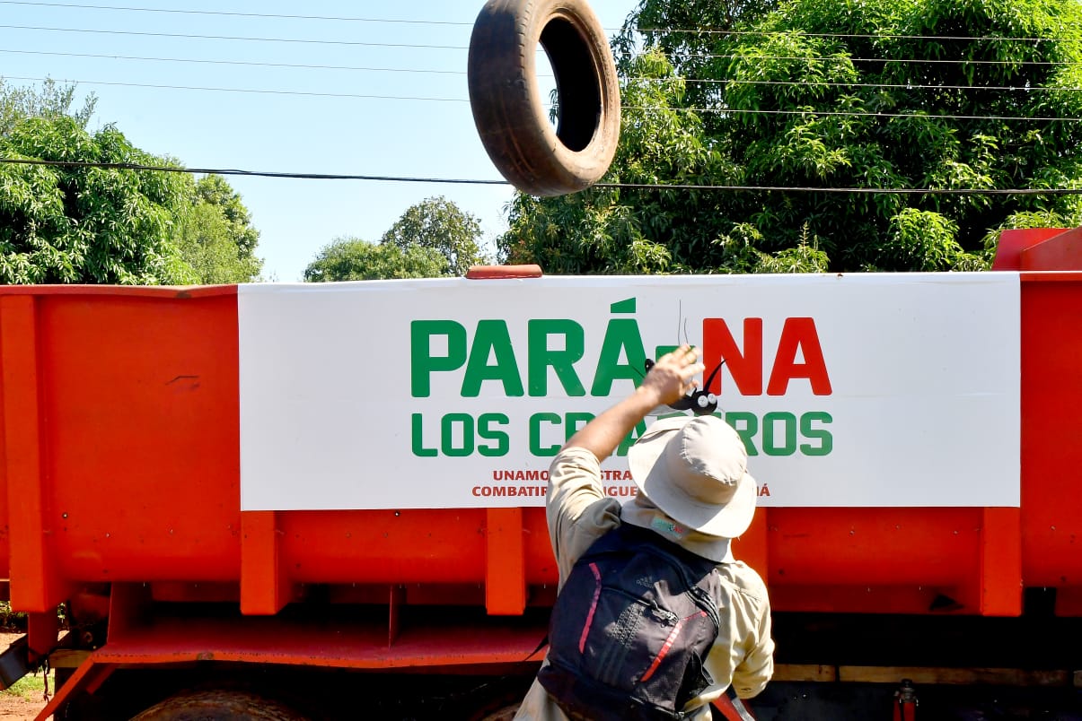 El 89% de las regiones presenta  casos sospechosos de dengue