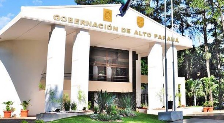 Ser “político” establece 20% de puntos para acceder a becas de la Gobernación