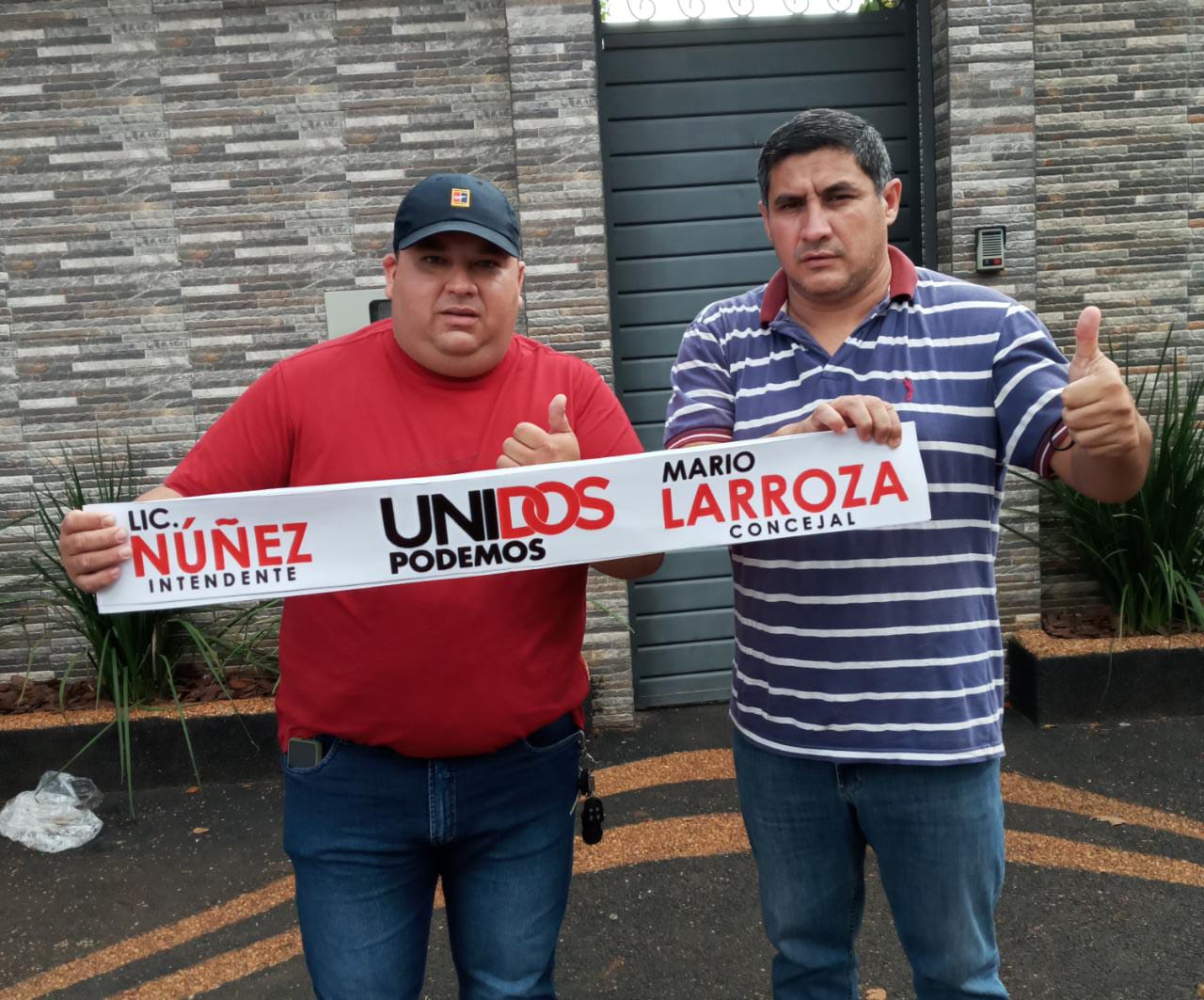 Mario Larroza realiza recorrido presentando sus propuestas para la Junta Municipal