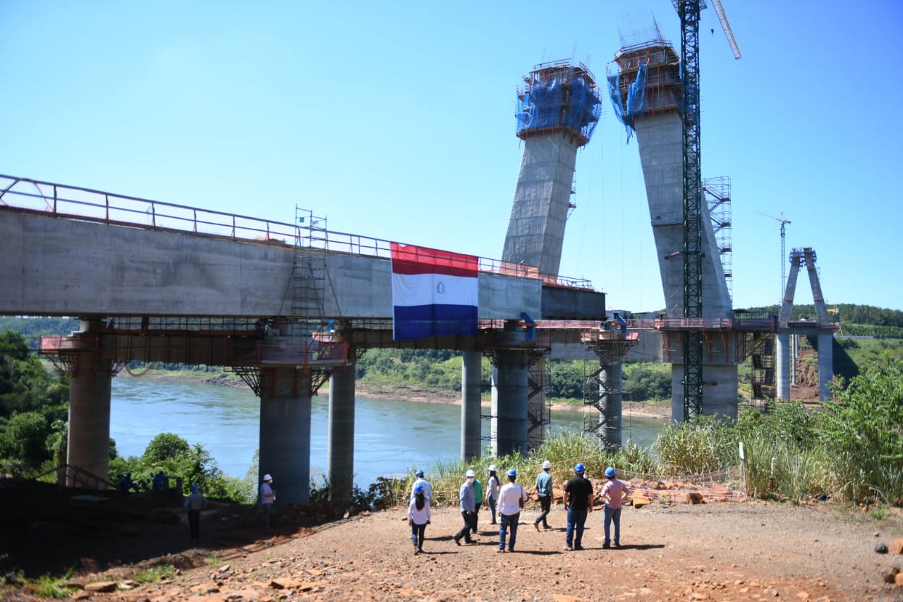 MOPC adjudica obras del acceso rural del Corredor Metropolitano del Este