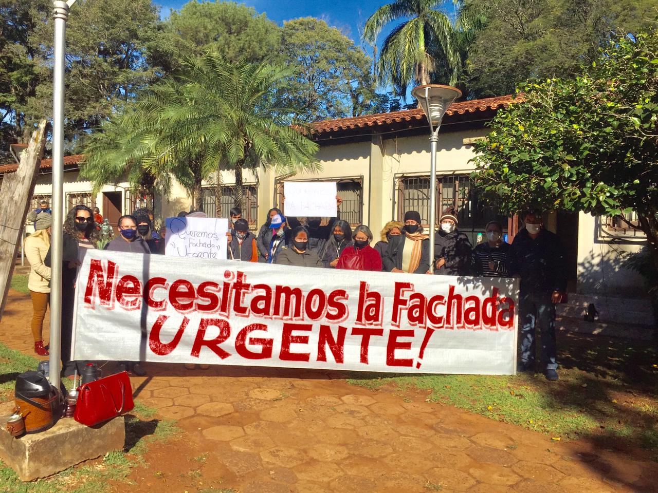 Tras protestas, Prieto prometió reanudar las obras en el mercado zonal del km 7