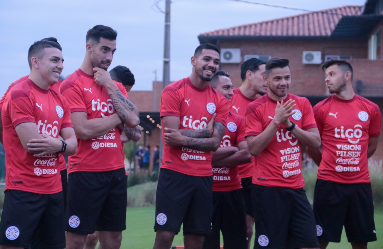 La misión de hoy es tumbar al puntero Brasil