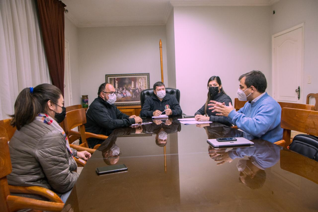 Buscan fomentar el reciclaje con firma de convenio con recicladora