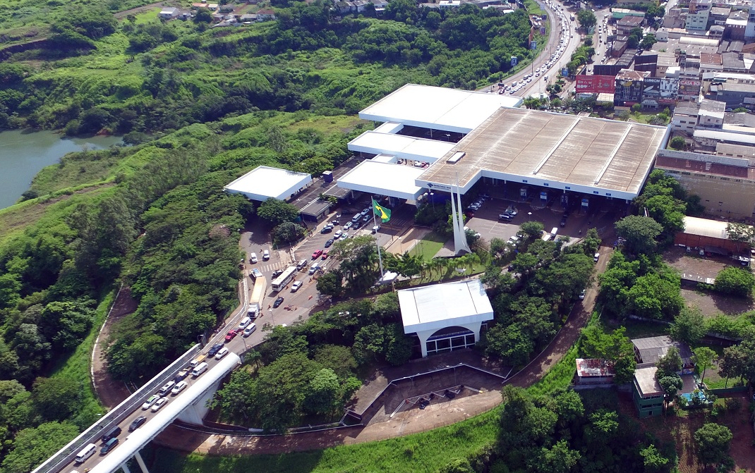 Vacunación en masa y barrera sanitaria exige el intendente de Foz de Yguazú