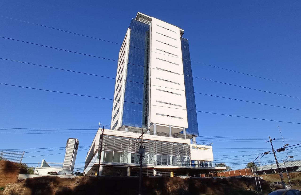 Con una inversión de USD 20 millones se habilita primera torre del WTC CDE