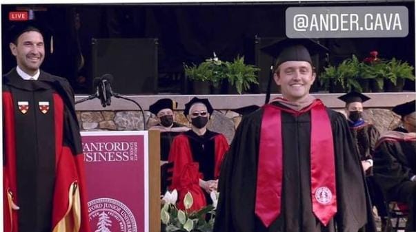 Altoparanaense culmina maestría en la prestigiosa Universidad de Stanford