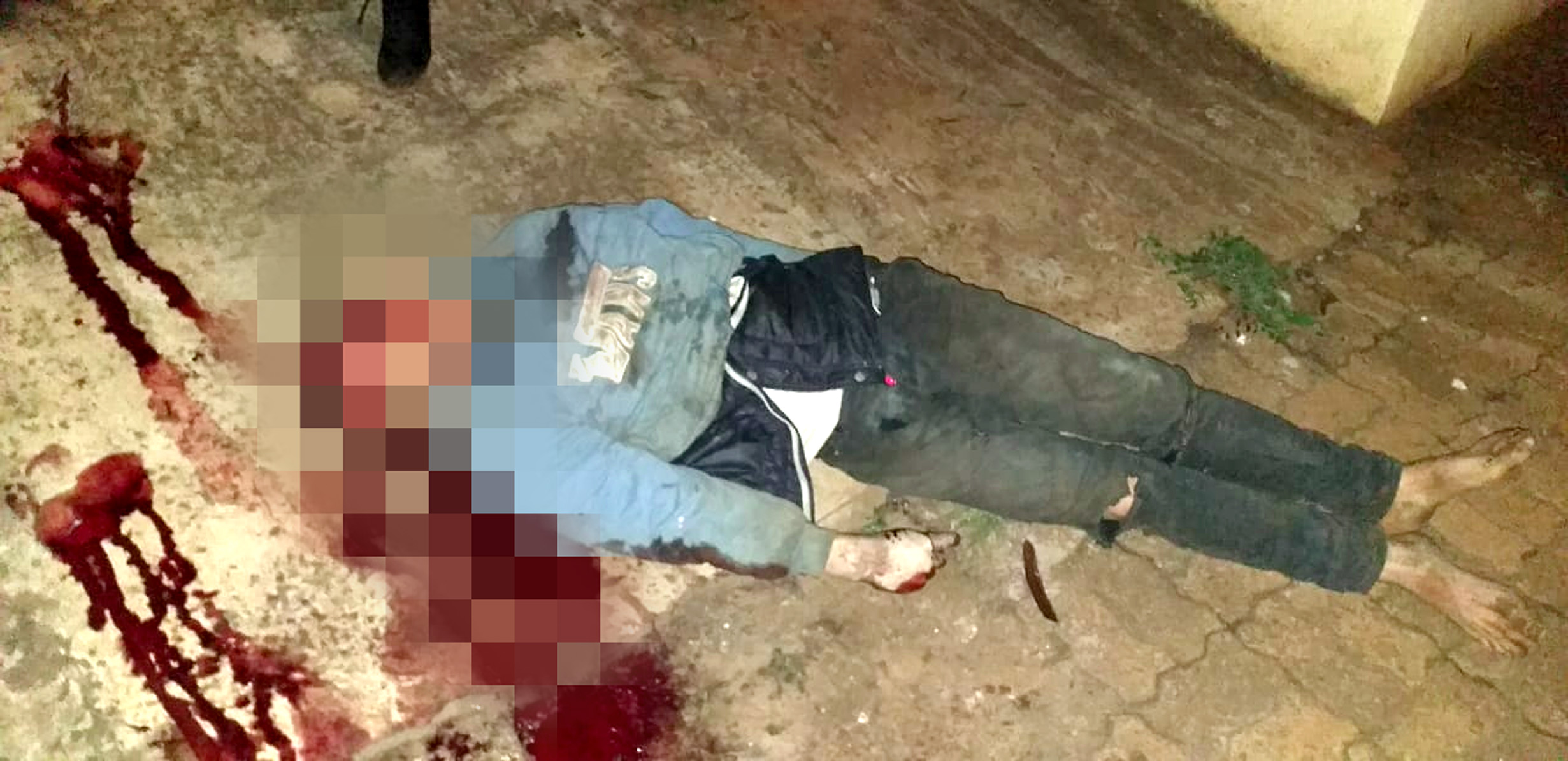Menor muere electrocutado al trepar columna y tratar de robar cables