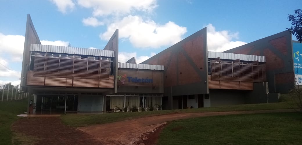 Centro de Teletón en Minga Guazú asiste a 400 niños y adolescentes