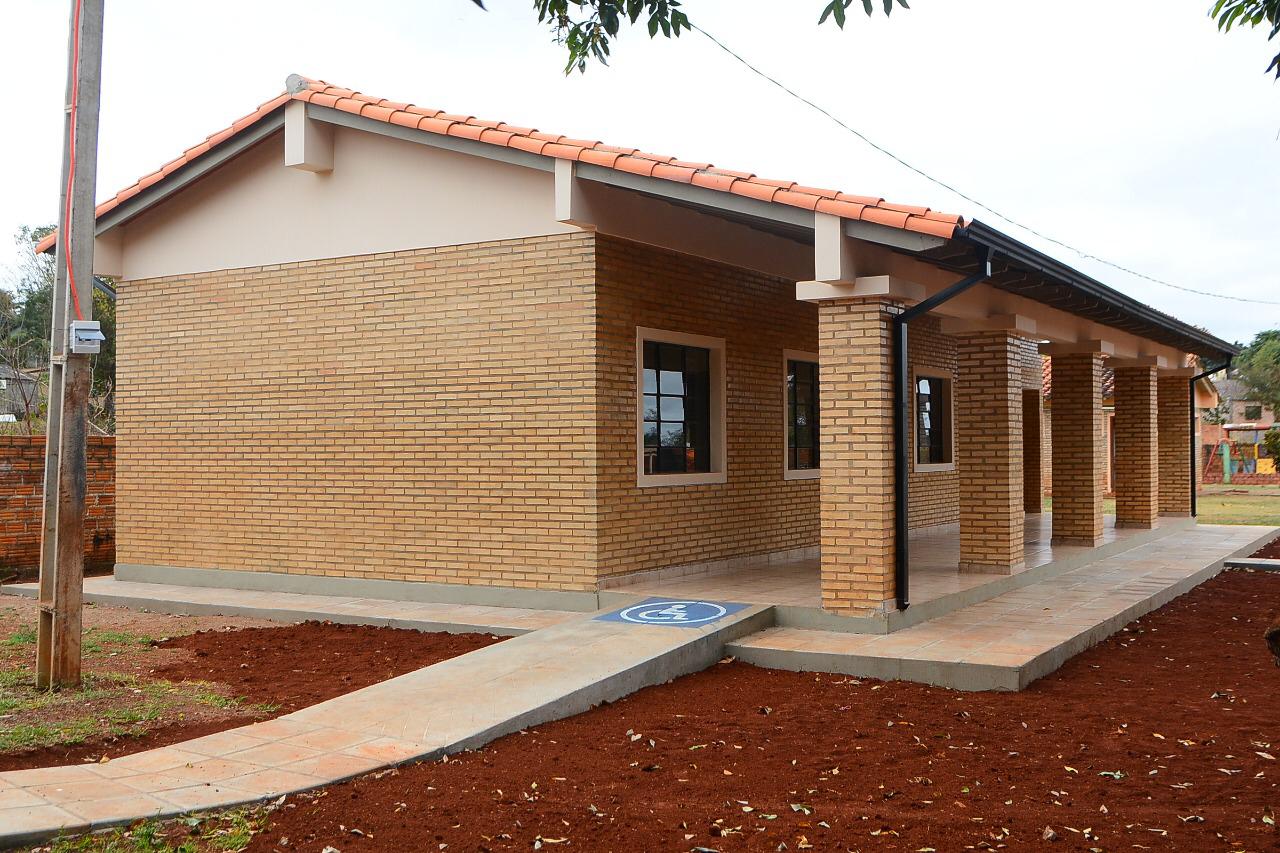 Escuelas inauguran obras luego de 20 años de abandono