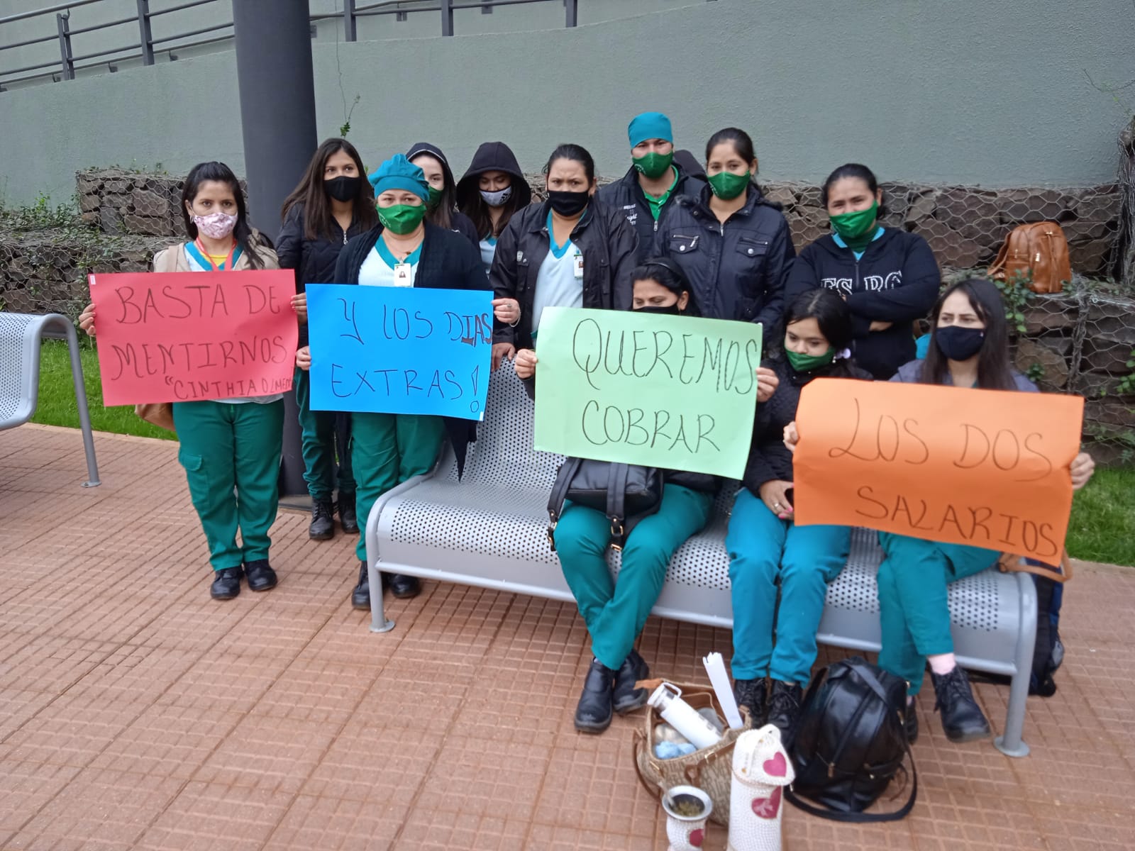 Empleados de empresa ligada a Elio Cabral se manifestaron para cobrar sueldos atrasados