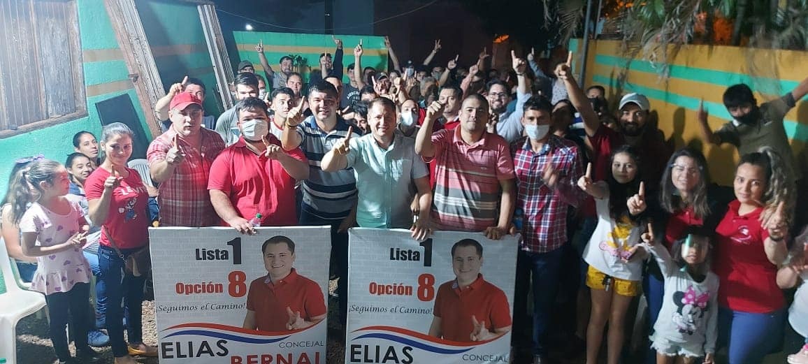 Elías Bernal se compromete a gestionar mejoras para 23 de Octubre y regularizar asentamientos