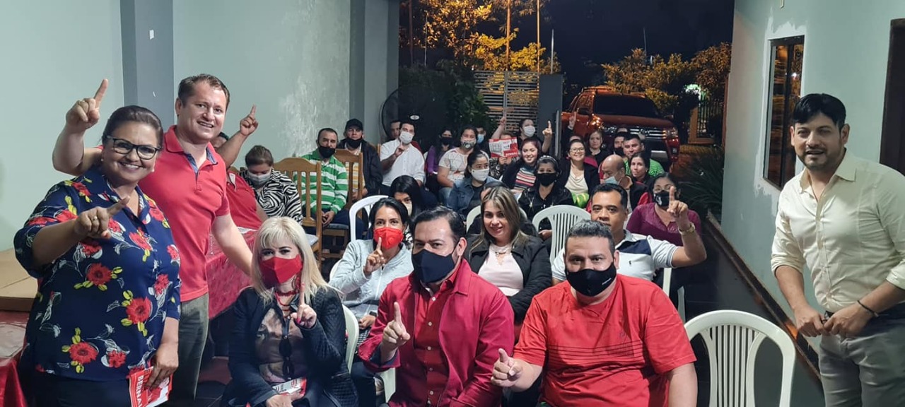 Apoyo total de docentes a la candidatura de Elías Bernal