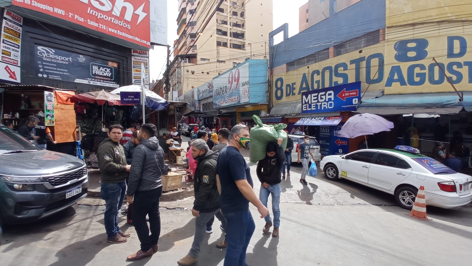 A 11 meses de la reapertura de frontera  muchos comercios siguen con dificultades