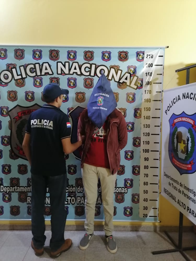 Procesan con beneficios a detenido en allanamiento por pornografía infantil
