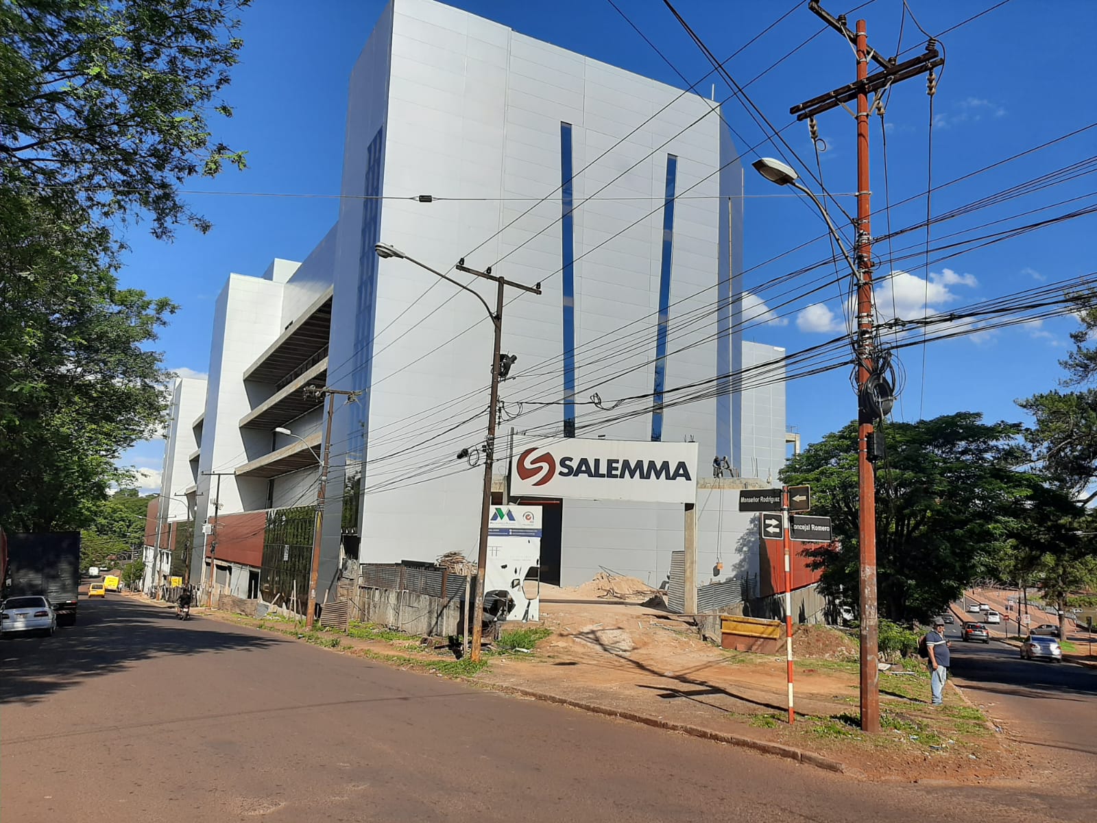 Lago Shopping de Salemma va tomando  forma en el corazón de CDE
