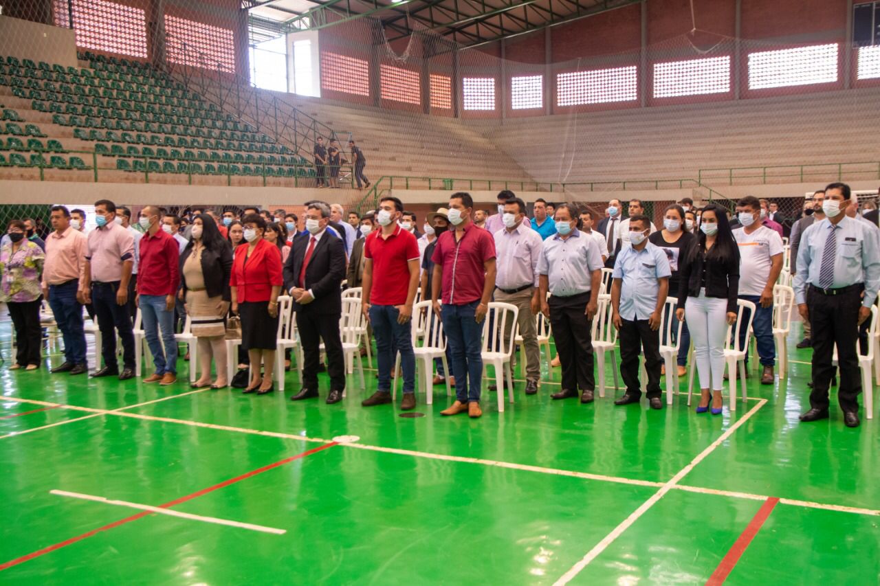 Notable ausencia de independientes electos en acto de proclamación