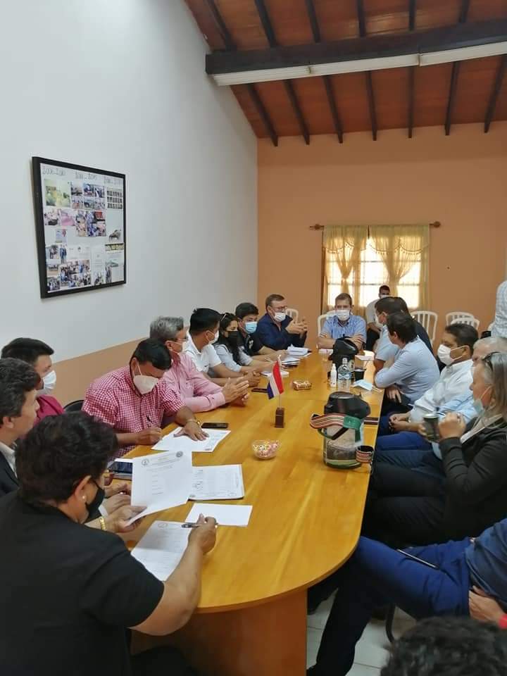AMUALPA elige nuevas autoridades e insiste en unidad entre intendentes altoparanaenses