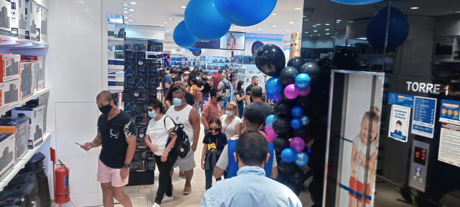 El Black Friday CDE reactivó el fin de semana al comercio fronterizo