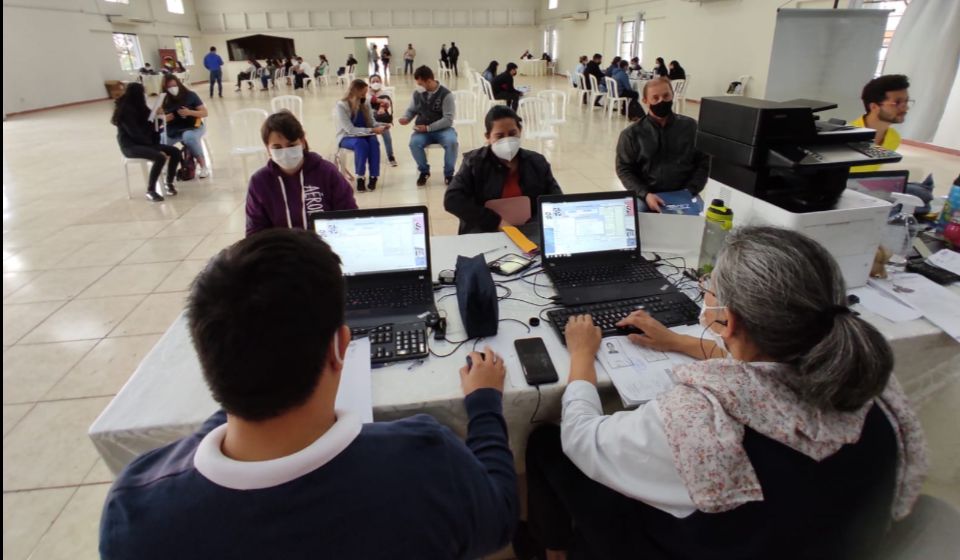 Más de 1.800 extranjeros participaron de jornadas de regularización migratoria