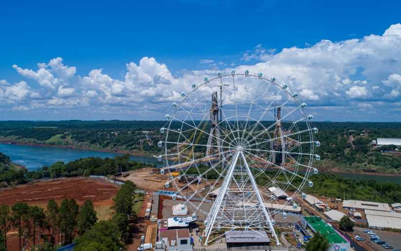Rueda gigante es inaugurada en Foz de Yguazú