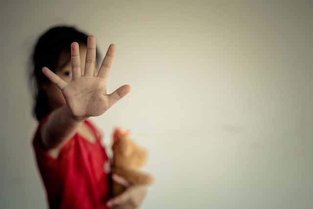 En solo un mes, ingresaron 50 denuncias por abusos contra niños