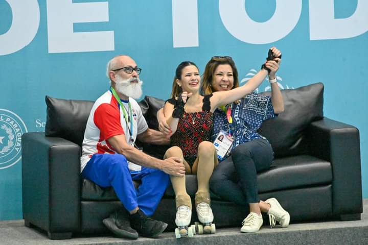Patinadora esteña obtiene medalla de oro en Juegos Suramericanos