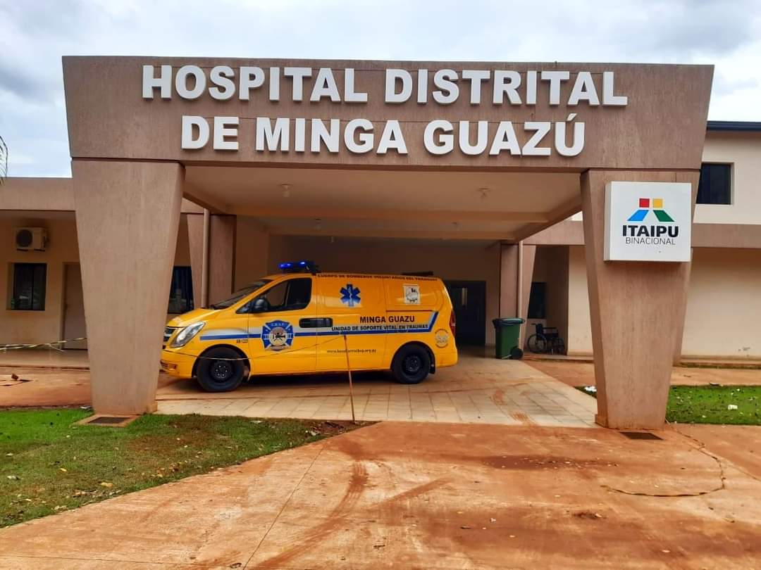 Vecinos reclaman provisión de agua para el hospital minguero