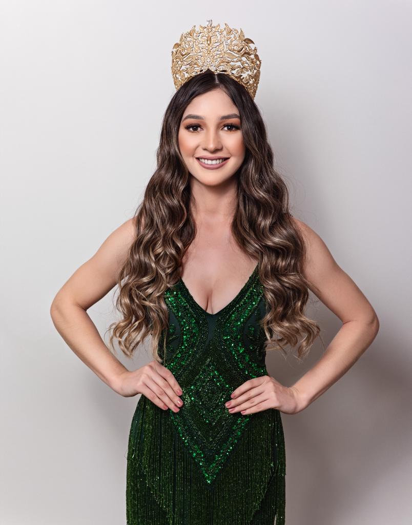 Jessica Benítez representa a San Alberto en el Miss Alto Paraná