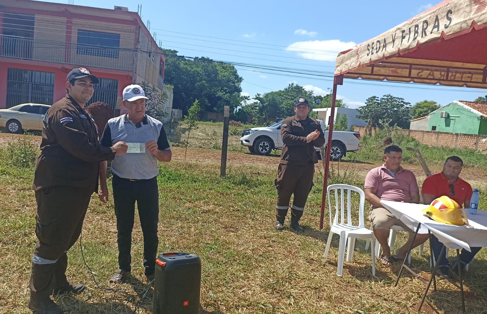 Cano mintió con la entrega de cheque al Cuerpo de Bomberos de Hernandarias