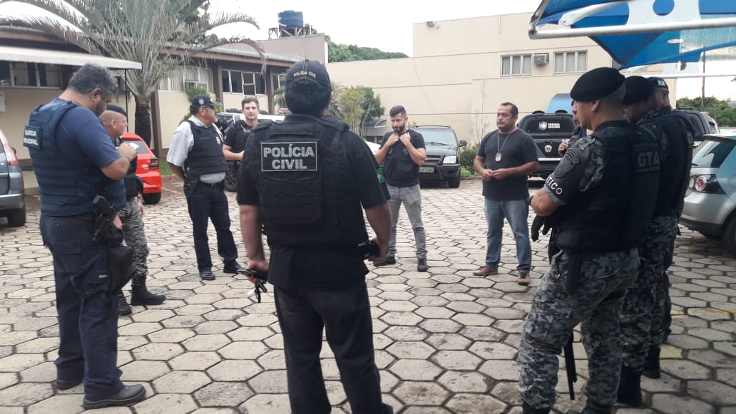 Golpe al tráfico  de drogas y de armas en la zona fronteriza