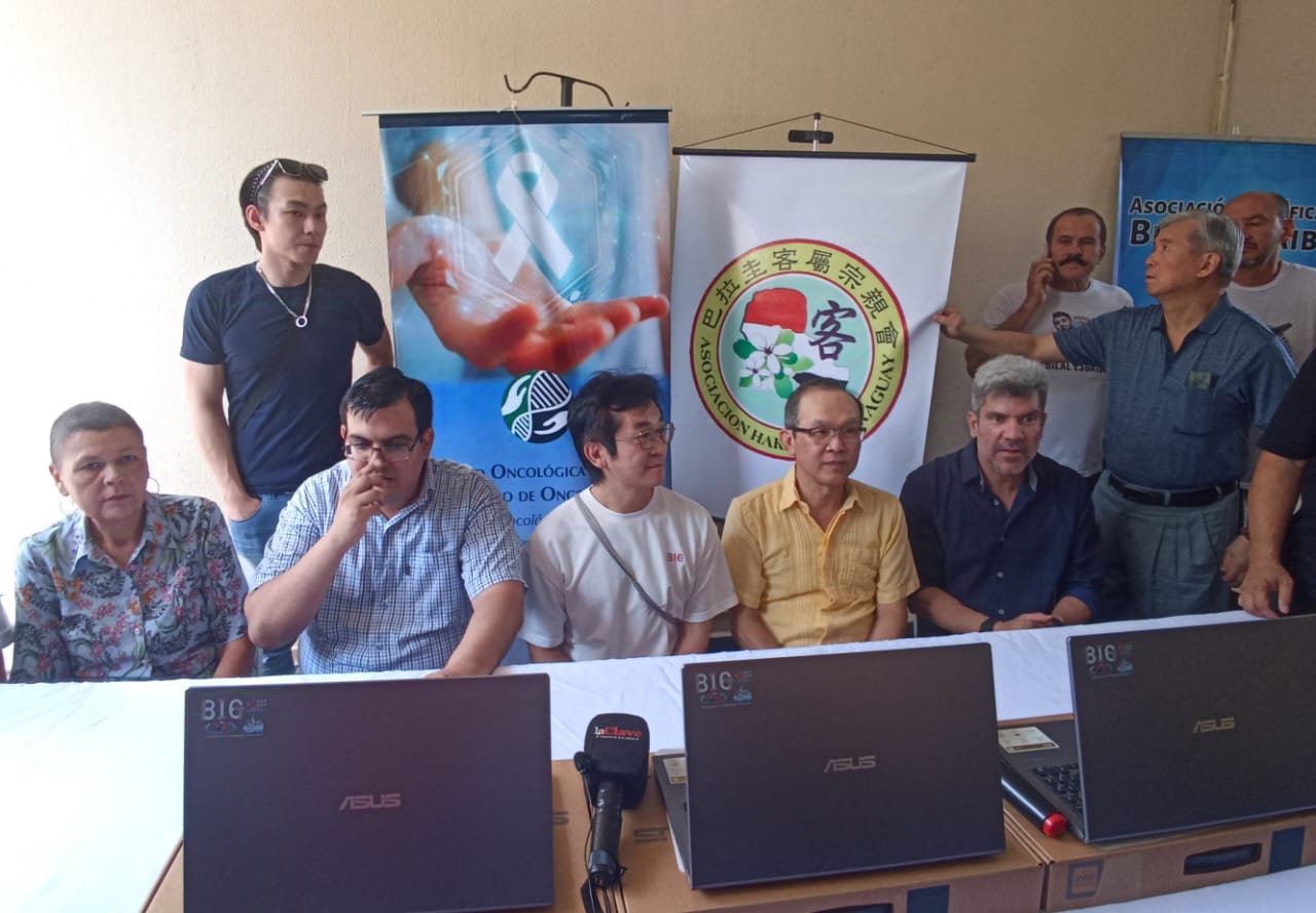 Taiwaneses donaron electrodomésticos a pacientes oncológicos del Hospital Regional