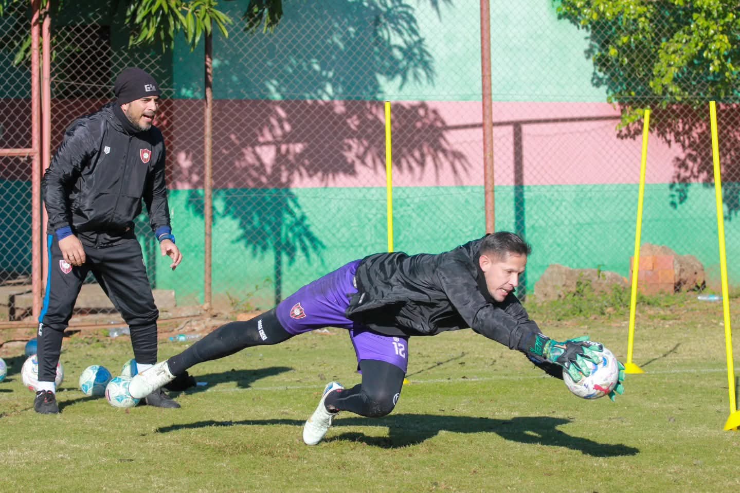 Tres arqueros paranaenses fueron titulares en la 3ª fecha del Clausura