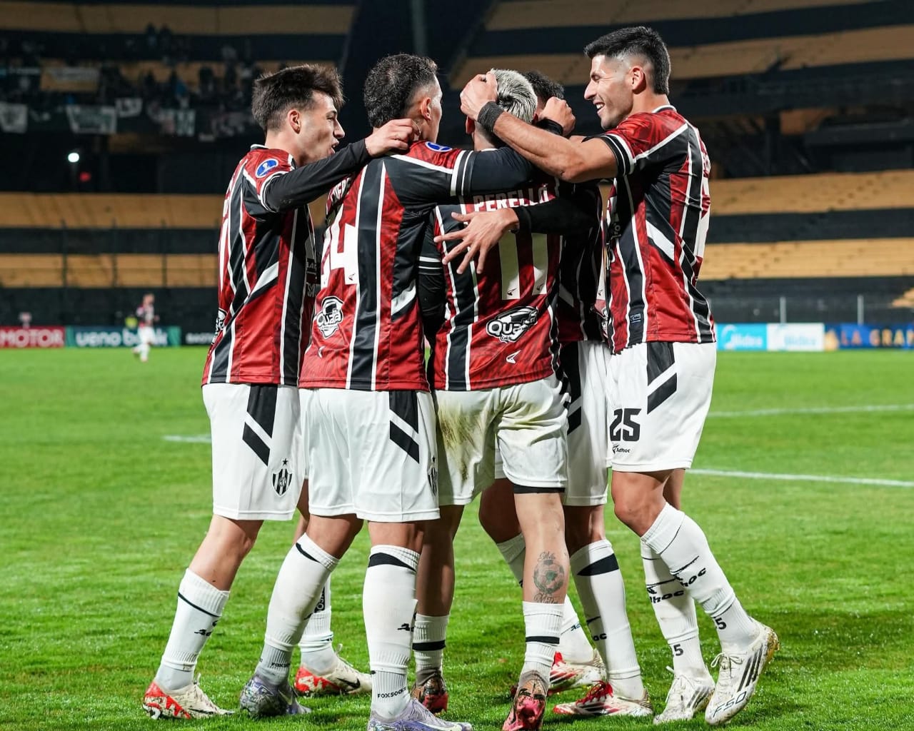 José Florentín clasifica con su equipo a los octavos de la Sudamericana