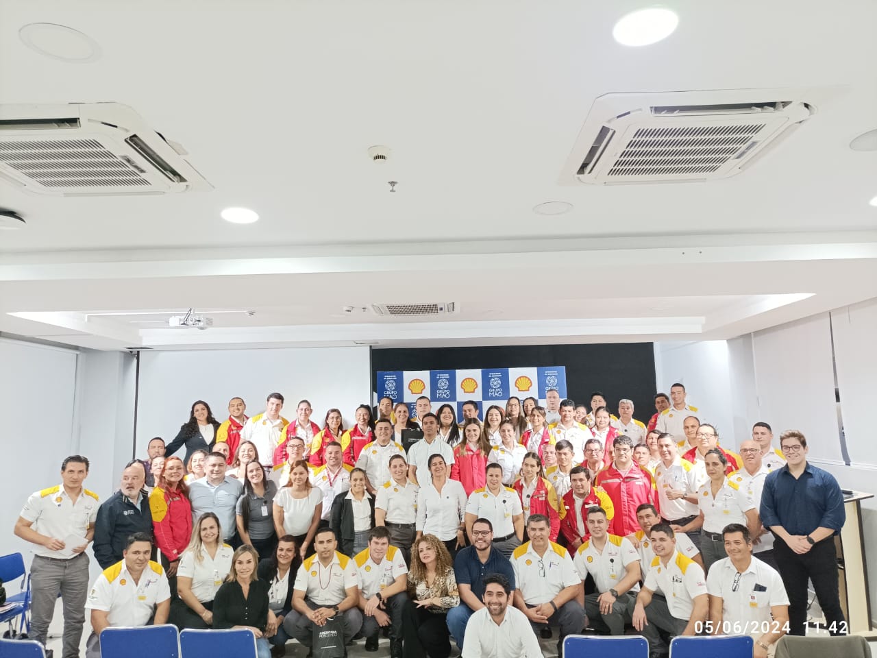 Empresa Education for the Wolrd reafirma sus principios éticos y morales