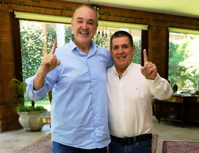 Campaña colorada apagada: González Vaesken recurre al “auxilio” de Cartes