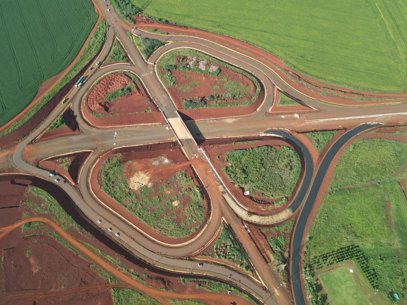 Construcción del primer trébol vial del Paraguay entra en la etapa final