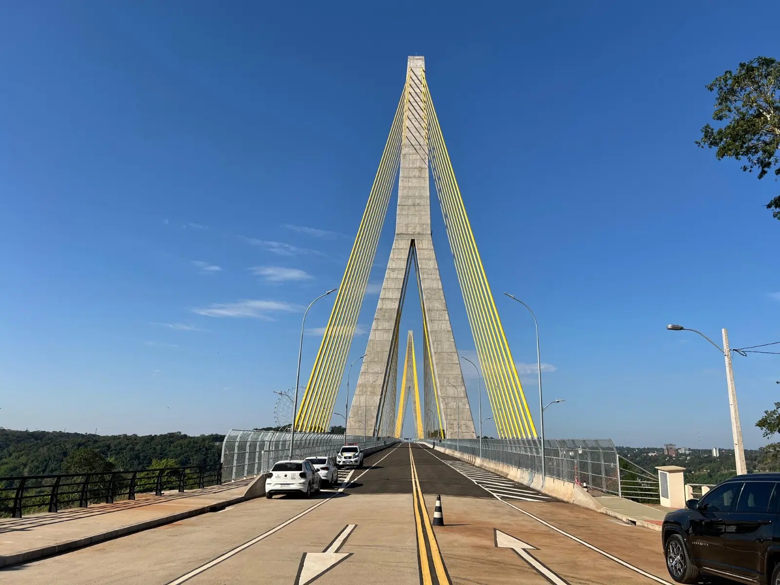 Brasil vuelve a frenar habilitación del Puente de la Integración para autos