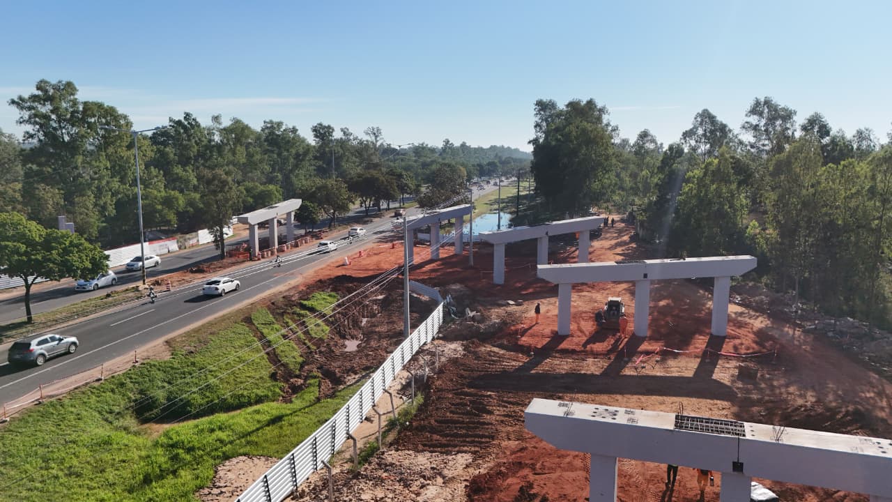Viaducto del Corredor Vial Las Residentas,  financiado por Itaipu, va cobrando forma